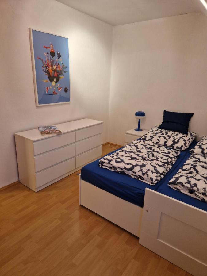 Ruhrpottbude - Private Ferienwohnung Im Herzen Des Ruhrgebiets Bochum Luaran gambar
