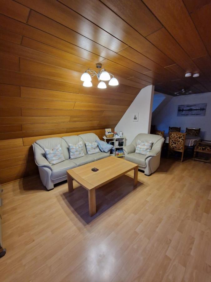 Ruhrpottbude - Private Ferienwohnung Im Herzen Des Ruhrgebiets Bochum Luaran gambar
